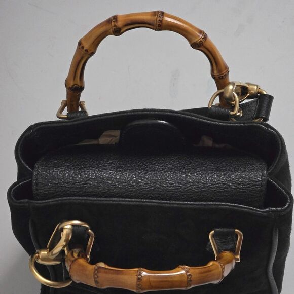 Authentic Gucci Diana Mini Black Suede Bamboo 2-Way Crossbody Handbag - Picture 9 of 15
